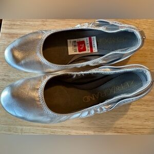 Cole Haan Zerogrand ballet flats metallic silver size 7.5 very good condition